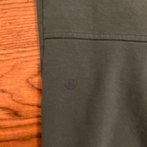 Lululemon Green City Sweat Joggers - Picture 4 of 4